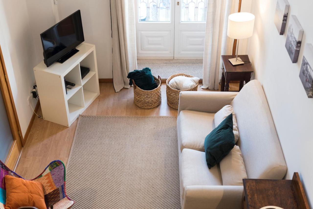 Lovelystay - The Porto Getaway Duplex - Free Parking Bagian luar foto