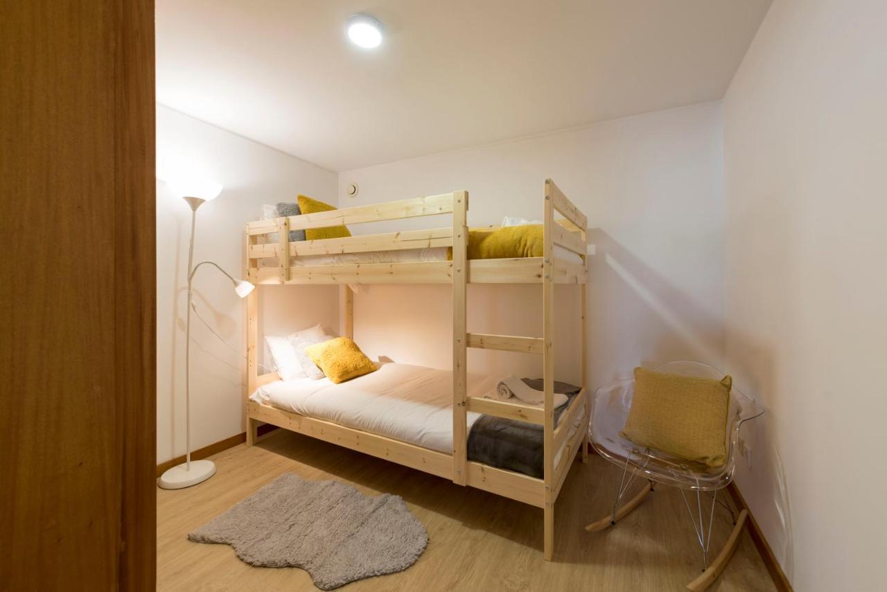 Lovelystay - The Porto Getaway Duplex - Free Parking Bagian luar foto
